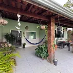 Hospedagem De Carla E Silas