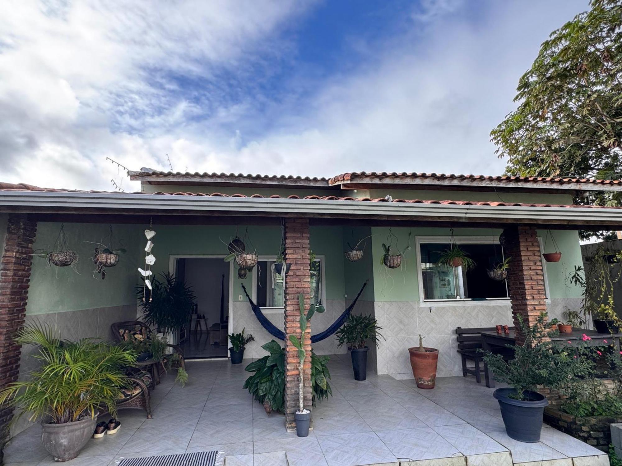 De Carla E Silas Homestay